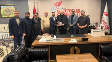 EGC’NİN RAMAZAN SOHBETLERİNDE ‘ÖZ’LÜ BULUŞMA