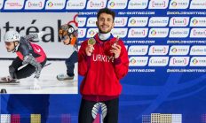 BU FURKAN HEM GÖNÜLLERE HEM MADALYAYA AKAR!