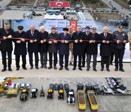 BÜYÜKŞEHİR’DEN BÜYÜLEYEN TANITIM; DEV ARAÇ FİLOSU GÖRÜCÜYE ÇIKTI