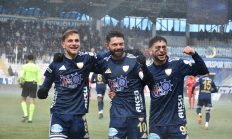 KARLA KARIŞIK GOL YAĞMURU! 8-1