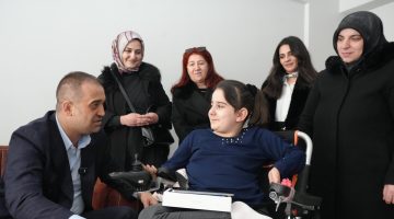 BİR UMUT BİR TABLET PROJESİYLE  ‘YURDAgül’ AÇTI