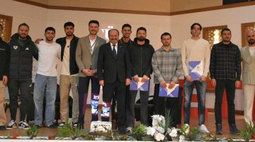 REKTÖR ÇAKMAK’TAN LİDER ERZURUMSPOR’A BÜYÜK ONUR