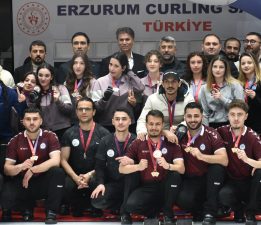 YEŞİLAY CURLİNG SÜPER LİG ŞAMPİYONLARI TEİAŞ VE  ERZURUM CURLİNG AKADEMİ