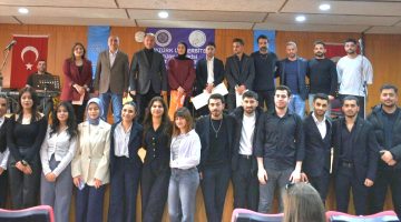 EN GÜZEL SESLİ ELANUR ÇELİK