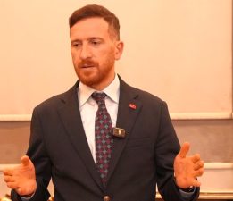 DAL’IN ANNE ACISI!