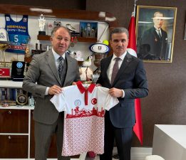 ERZURUM GSİM LİSNASLI SPORCU SAYISINDA DALYA YAPTI