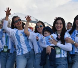 DADAŞ’IN SÜPER YENGELERİ