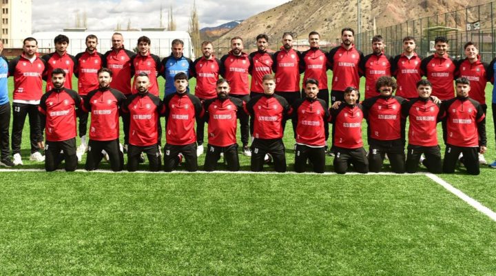 ÇİL-KAYGUSUZ-DEMİR ÜÇLÜSÜ OLTU’YU ŞAMPİYON YAPTI