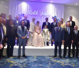 TARIKDAROĞLU AİLESİNDEN MELİH YAŞAR’A MASAL GİBİ SÜNNET TOYU