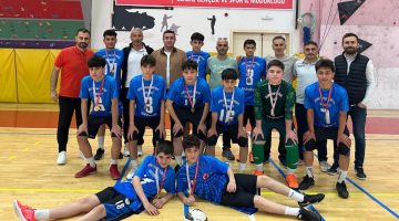 ESKİ ERZURUMSPORLU FUTBOLCU TANER AYKUT’UN OKULU TARİH YAZIYOR!