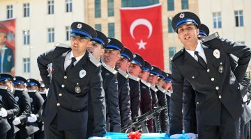 POLİS ADAYLARI KEP ATTI