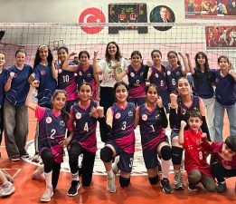 FİLEDE MİNİK KIZLARDA ŞAMPİYON BELLİ OLUYOR!