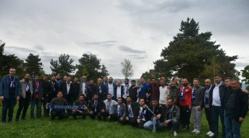 AYRILIKLARI ALTI YIL SÜRDÜ! YENİDEN GÜÇ BİRLİĞİ YAPTILAR!