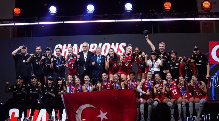 DÜNYANIN SEKİZİNCİ HARİKASI FİLENİN SULTANLARI