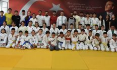 MADALYALARI ‘TOKAT’LAYIP DÖNECEKLER