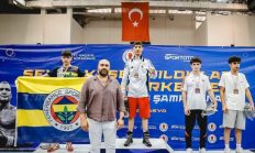 DADAŞ BOKSÖRLER RİNGİ SALLADI